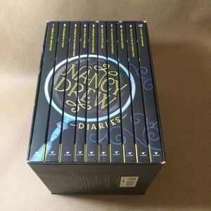 Nancy Drew Diaries 90th Anniversary Collection 1-10 10 Book Box Set